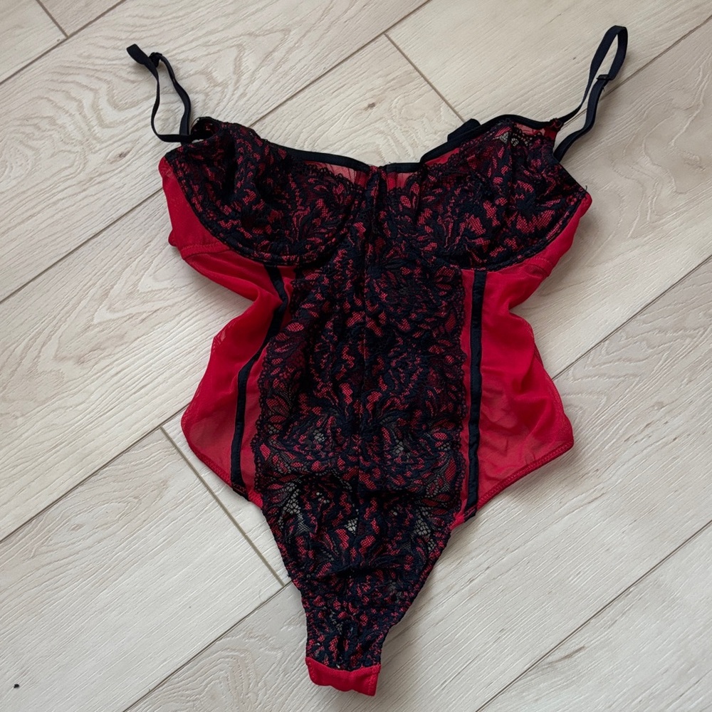 Elegant Lace Red Bodysuit